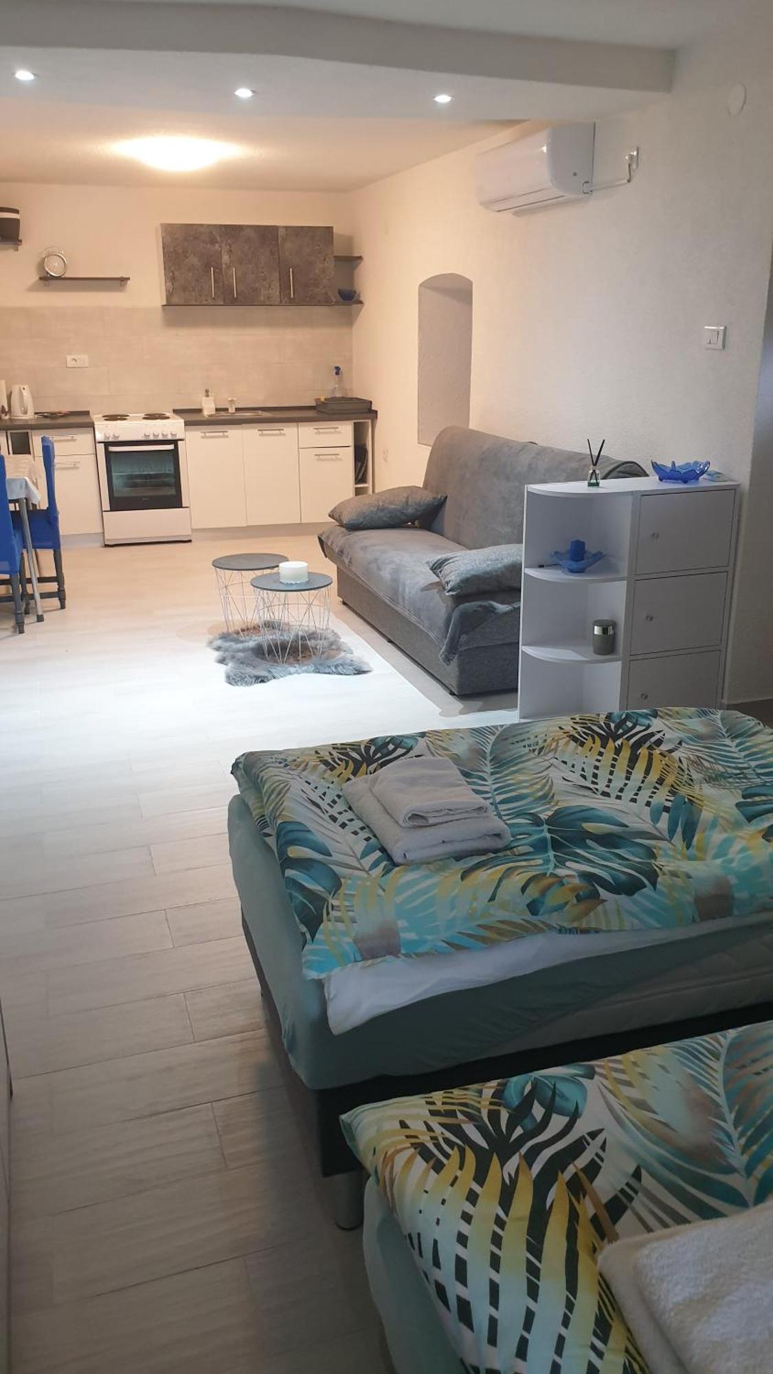 Apartment Lusi *